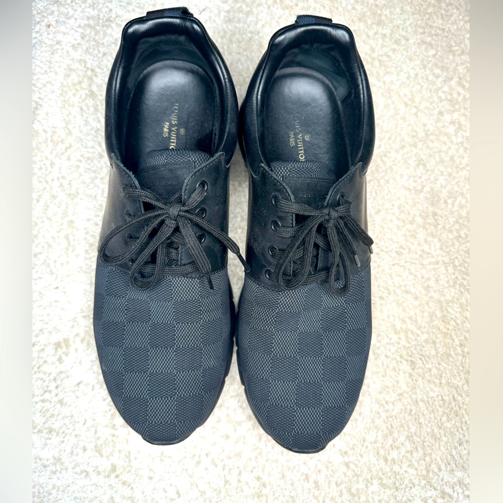 Shoes Luxury Designer By Louis Vuitton Size: 9